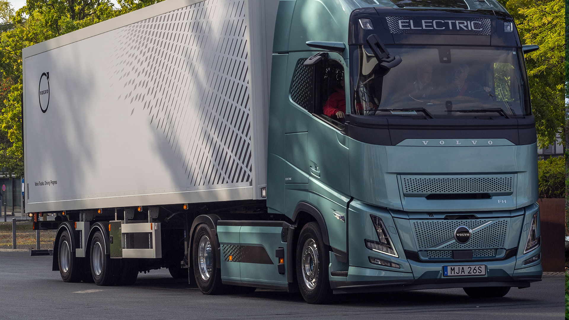 Electric volvo truck.